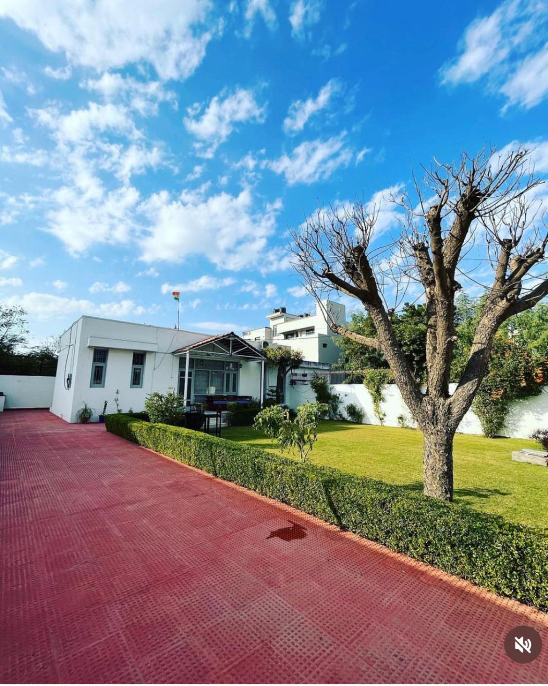 Solanki Farms & Pool Villa Garden Fully Private Τζαϊπούρ Εξωτερικό φωτογραφία