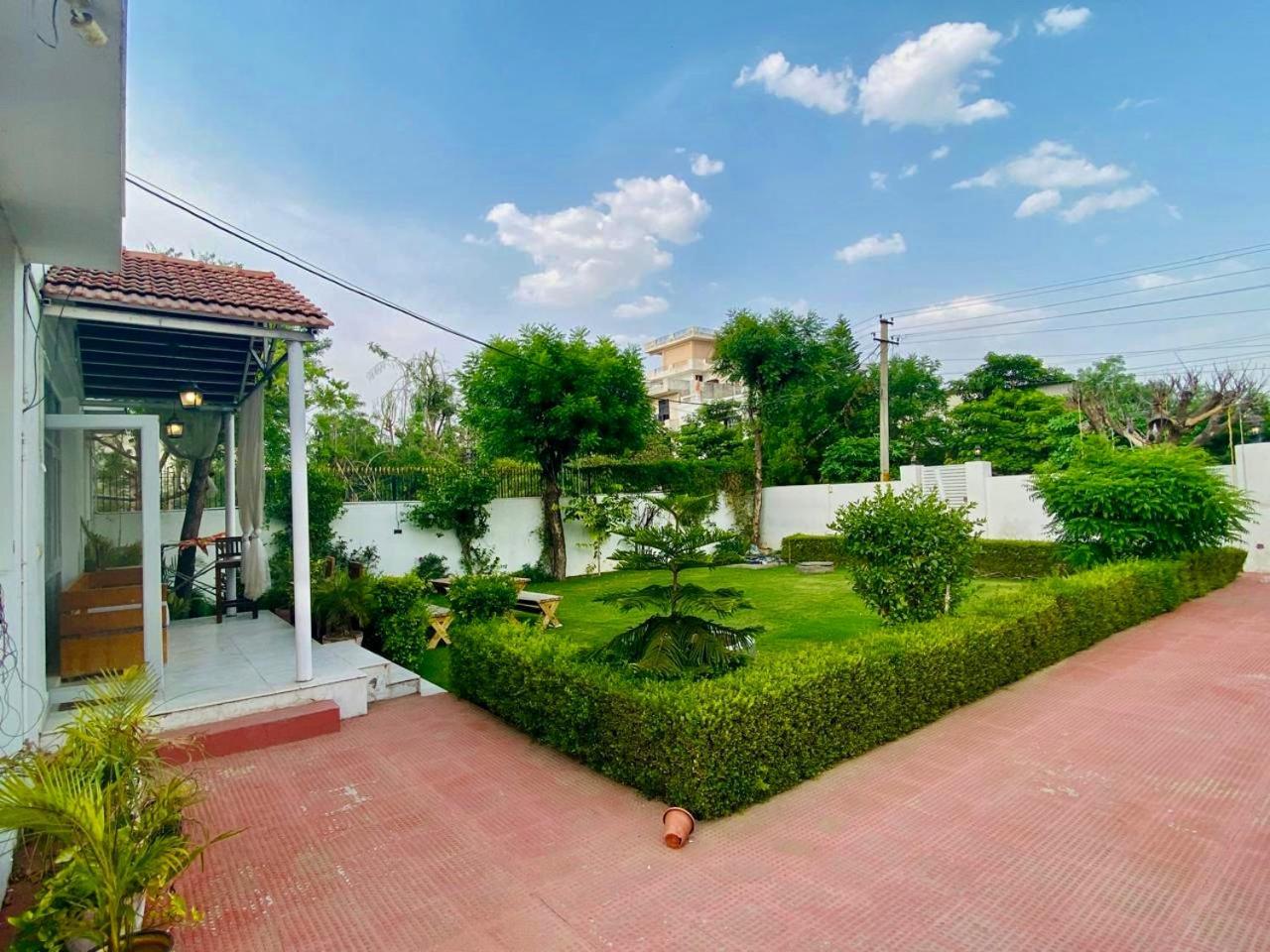 Solanki Farms & Pool Villa Garden Fully Private Τζαϊπούρ Εξωτερικό φωτογραφία